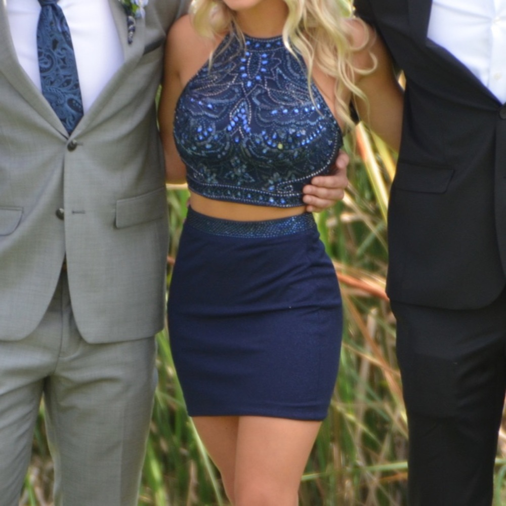 Splash Homecoming dress